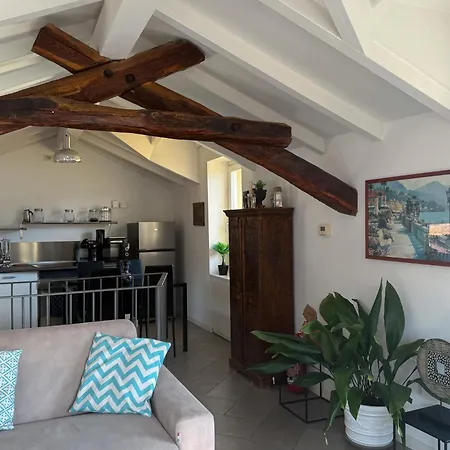 Skyway With Private View Terrace Appartement