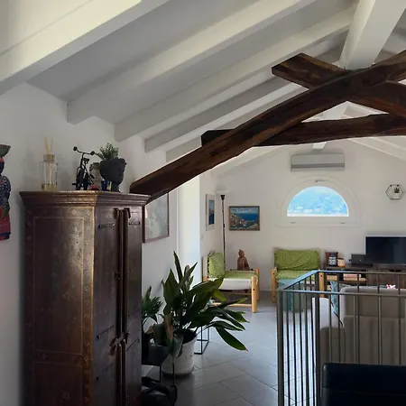 Skyway With Private View Terrace